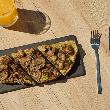 Отель Indigo By Ihg (adults Only)