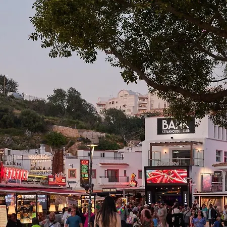 Отель Indigo By Ihg (adults Only) 4*