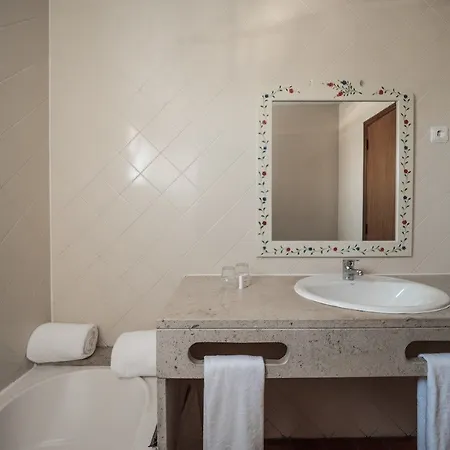 Hotel Indigo By Ihg (adults Only) Albufeira