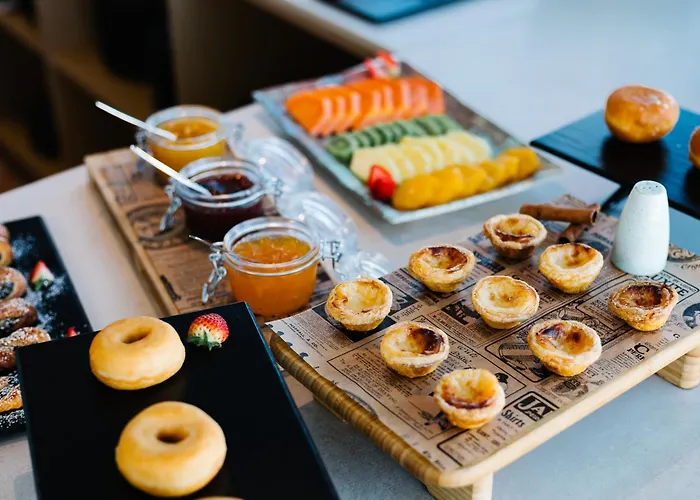 Hotel Indigo By Ihg (adults Only)