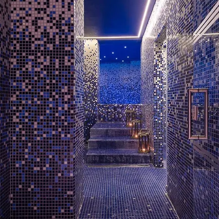 Indigo By Ihg (adults Only) 4*