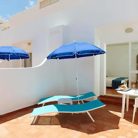 Indigo By Ihg (adults Only) ホテル アルブフェイラ